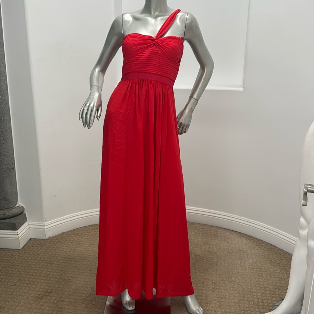 BCBGMAXAZRIA size 2 gown